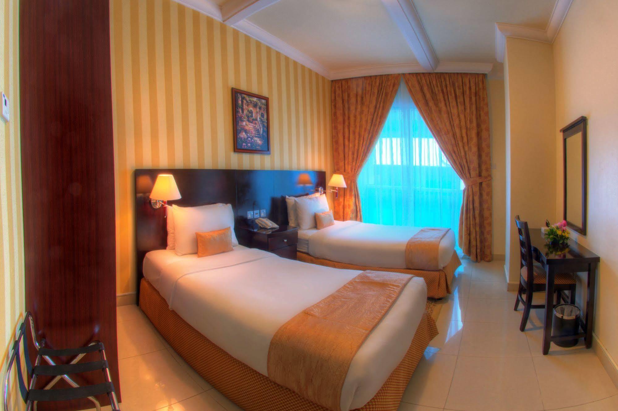Al Mas Hotel Apartment Dubai Eksteriør bilde