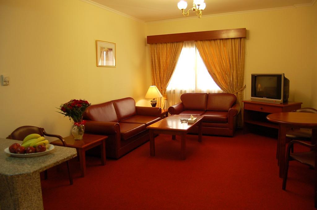 Al Mas Hotel Apartment Dubai Eksteriør bilde